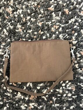 Brown Crossbody Wristlet Bag - Unbranded
